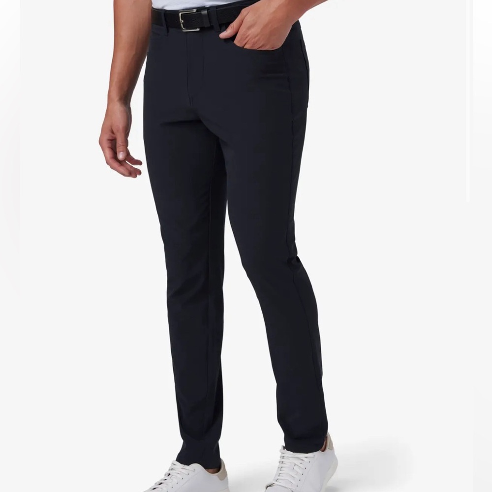 Brand new Mizzen+Main Helmsman Slim pant